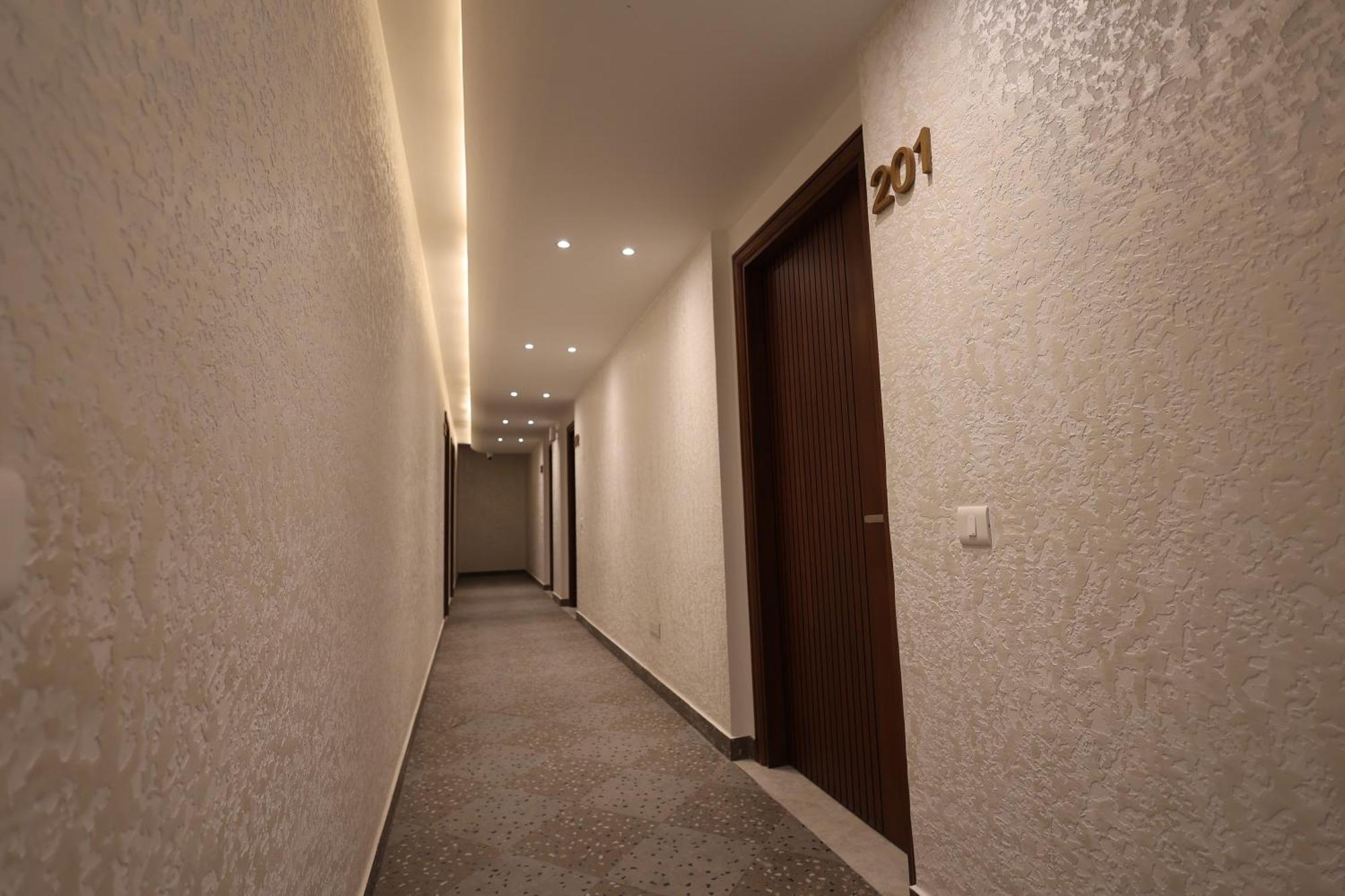 מוראדאבאד Hotel Regal Palm מראה חיצוני תמונה