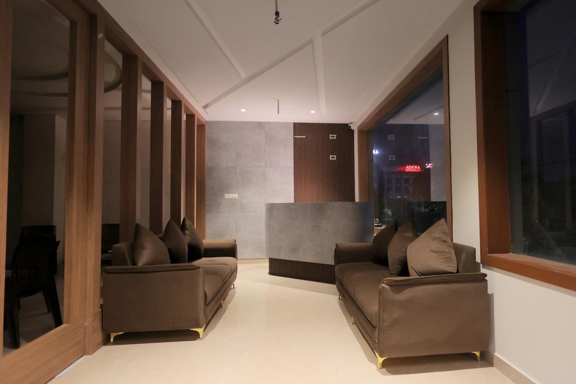 מוראדאבאד Hotel Regal Palm מראה חיצוני תמונה