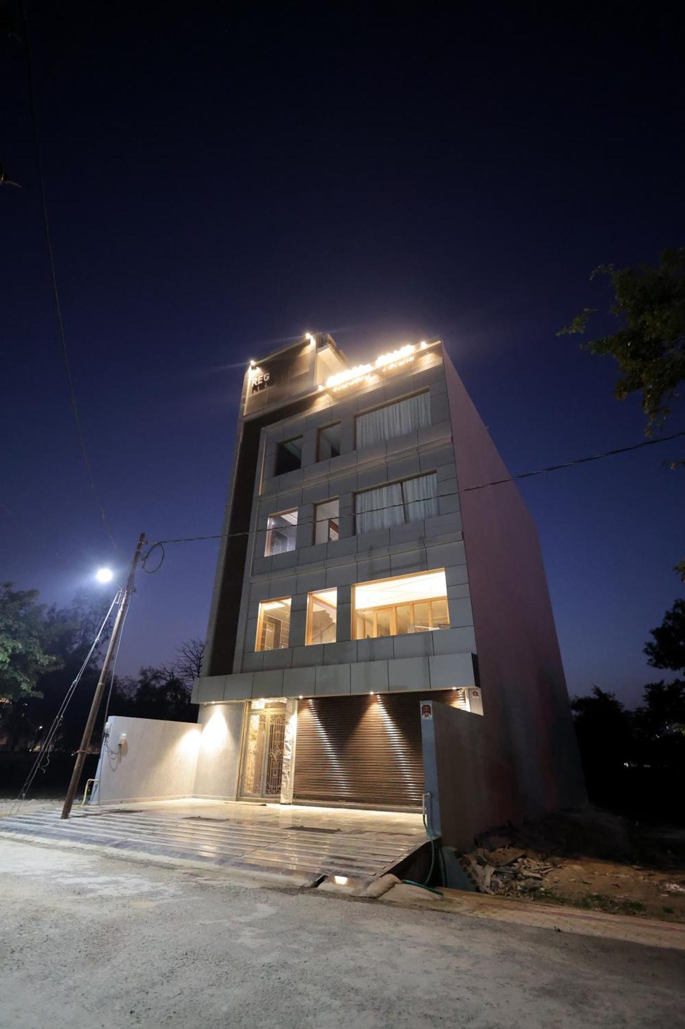 מוראדאבאד Hotel Regal Palm מראה חיצוני תמונה